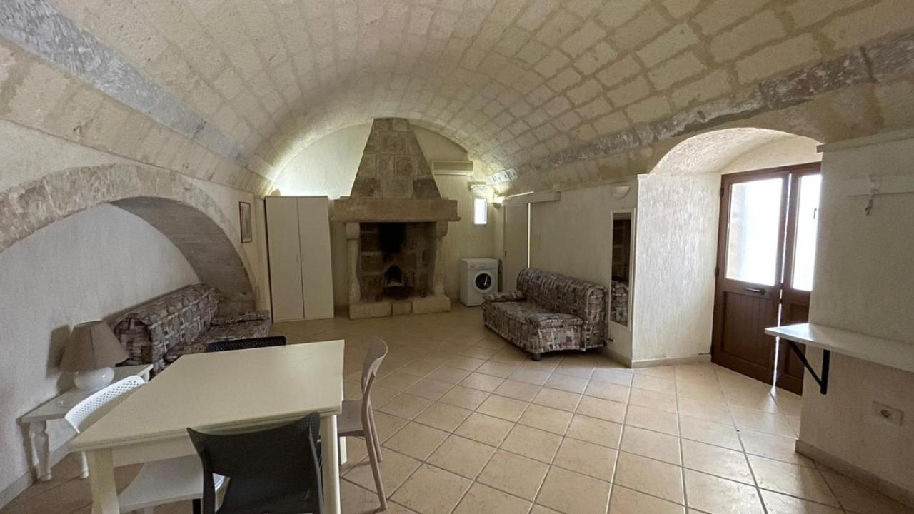 Апартаменти Corte Nel Borgo Мінервіно-ді-Лечче Екстер'єр фото